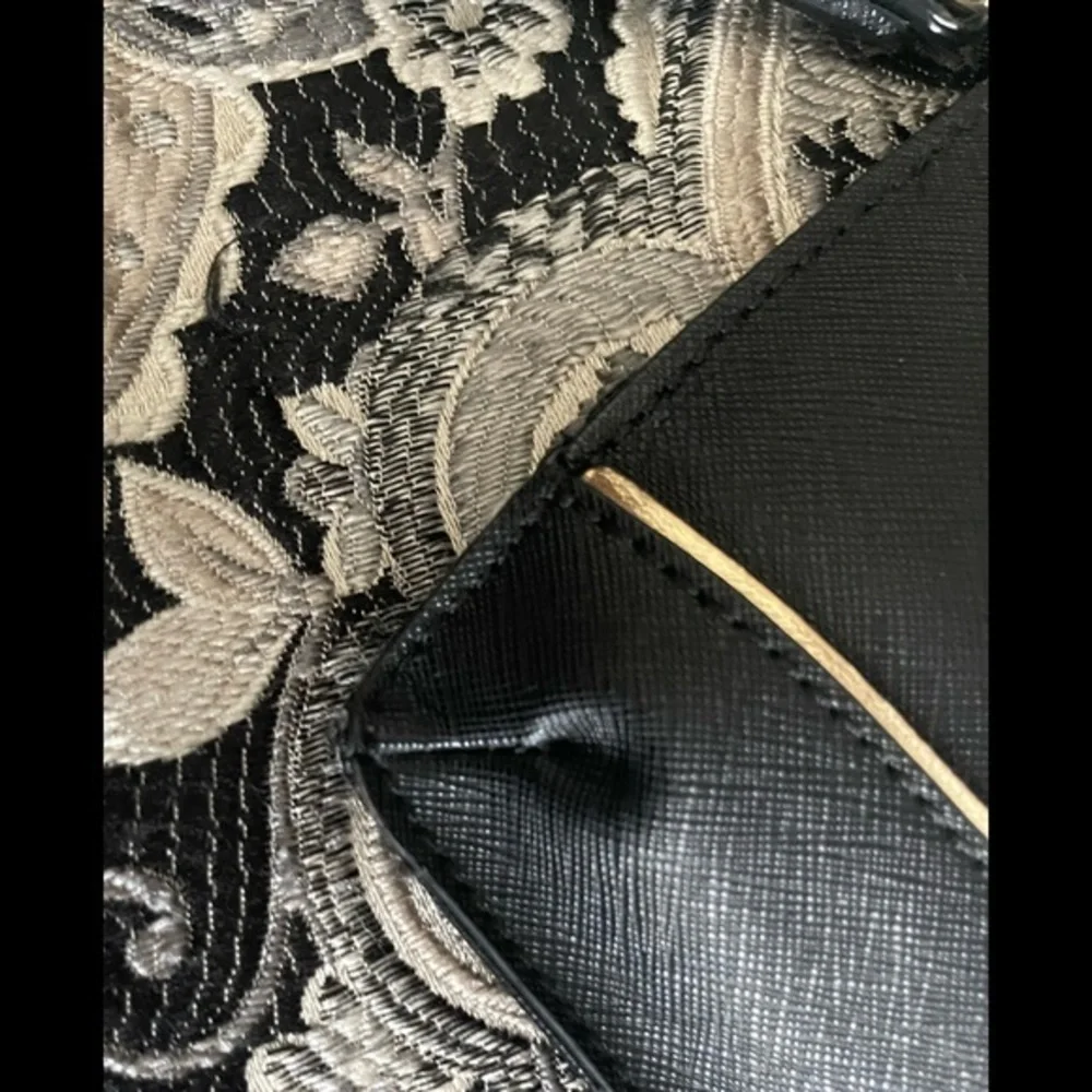 Calvin Klein Clutch‎
